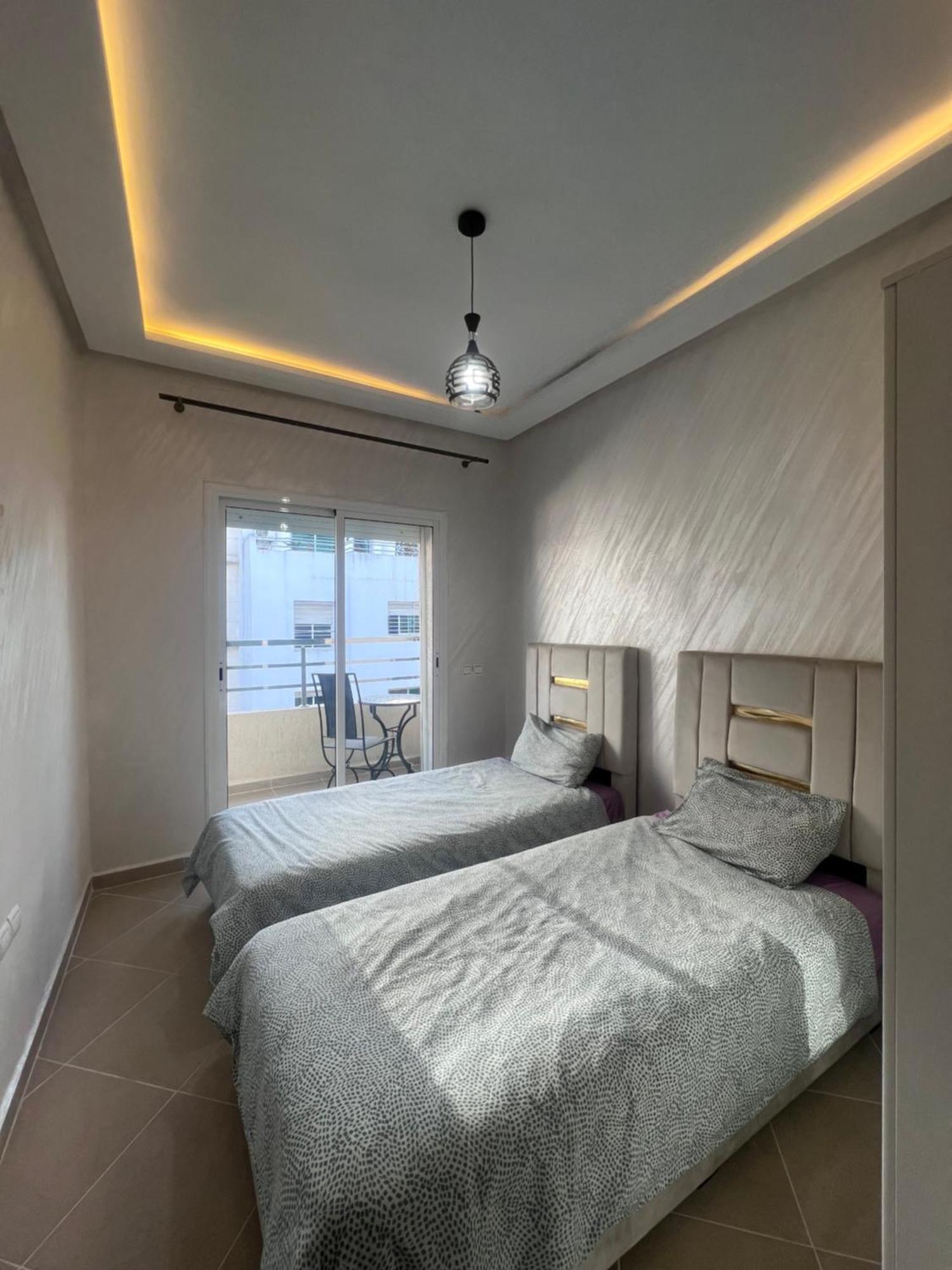 Luxury Center Town Apartment Kenitra Dış mekan fotoğraf